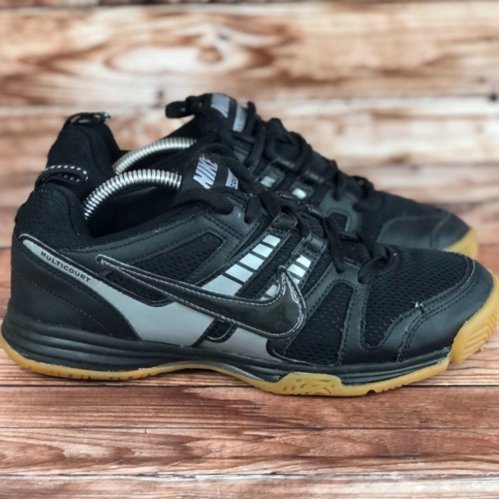 Women's Nike MULTICOURT 10